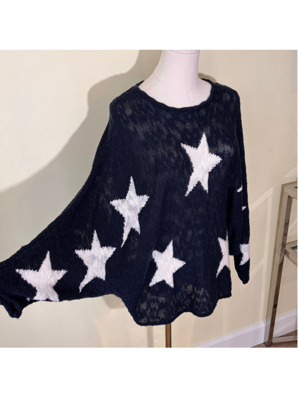 Women's Wishlist Star Print Dolman Sleeve Sweater Navy White Size M/L